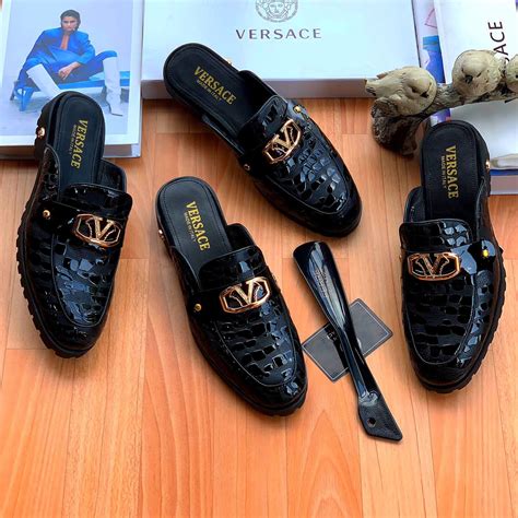 where to buy cheap versace clothes|versace shoe outlet.